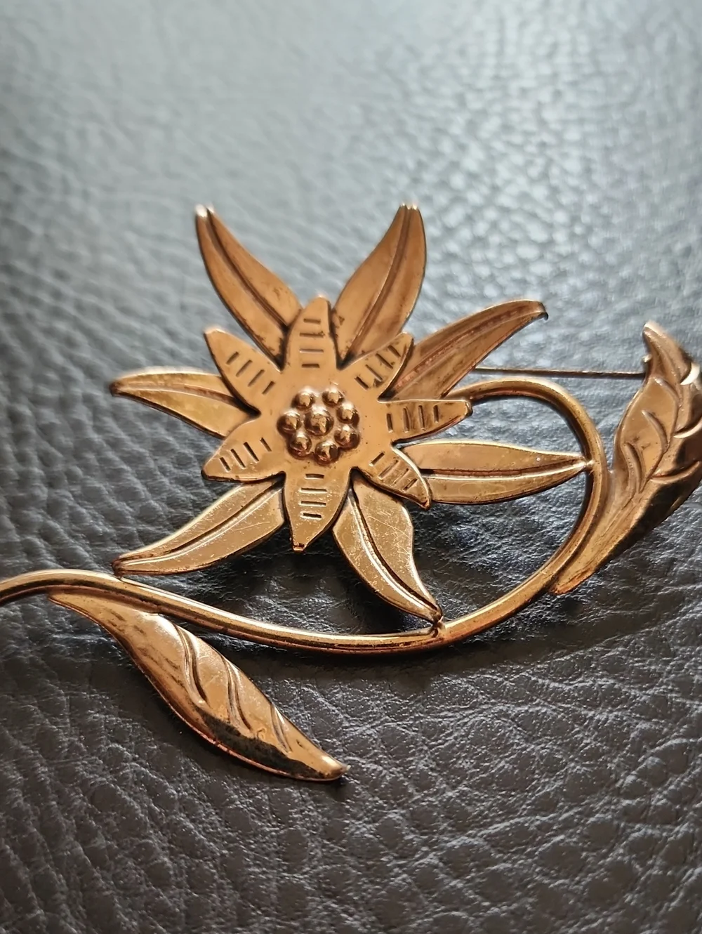 VTG Coro Gold Over Sterling Floral Starburst Brooch - Elegant Women’s Jewelry